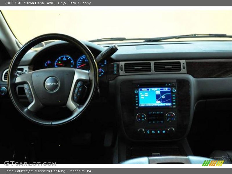 Onyx Black / Ebony 2008 GMC Yukon Denali AWD