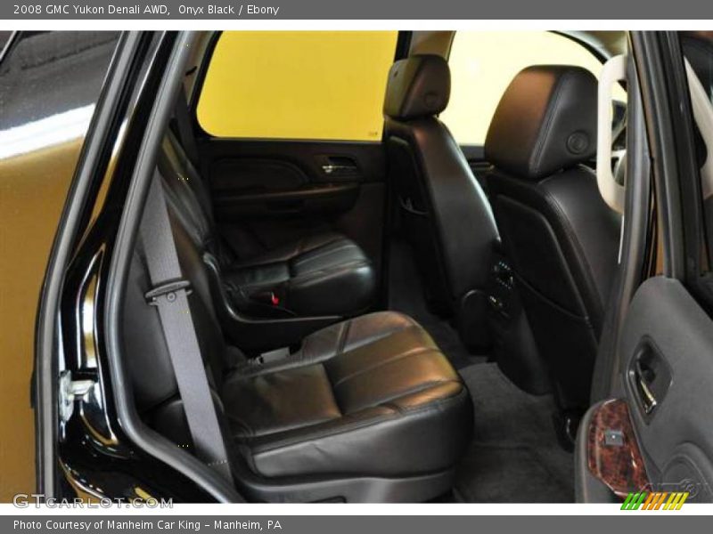 Onyx Black / Ebony 2008 GMC Yukon Denali AWD
