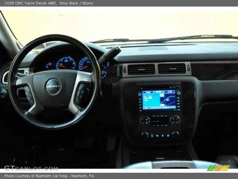 Onyx Black / Ebony 2008 GMC Yukon Denali AWD