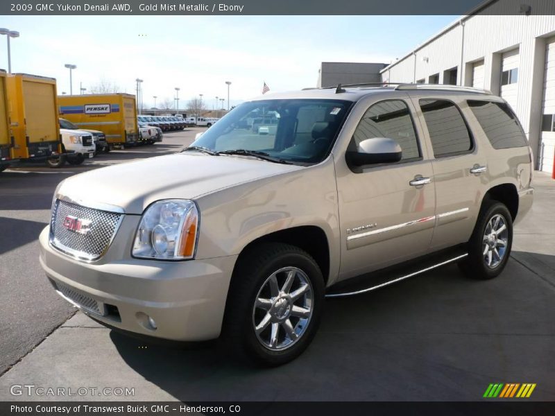 Gold Mist Metallic / Ebony 2009 GMC Yukon Denali AWD