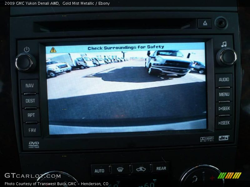 Gold Mist Metallic / Ebony 2009 GMC Yukon Denali AWD