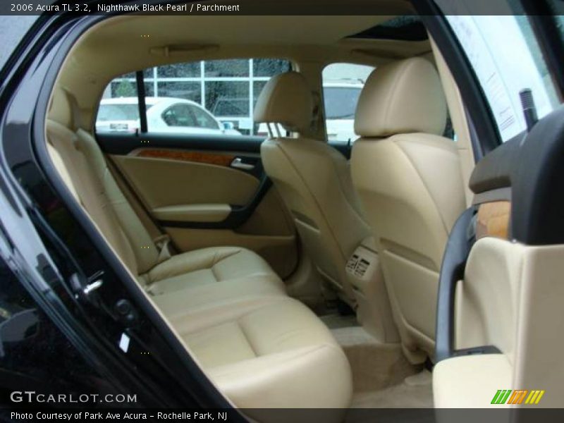 Nighthawk Black Pearl / Parchment 2006 Acura TL 3.2