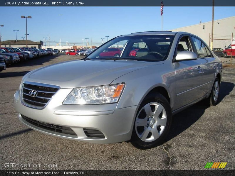 Bright Silver / Gray 2009 Hyundai Sonata GLS