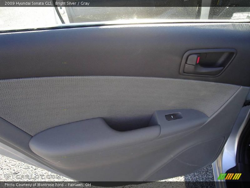 Bright Silver / Gray 2009 Hyundai Sonata GLS