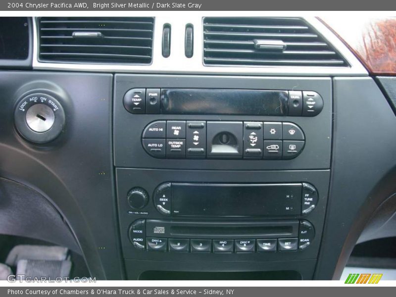 Bright Silver Metallic / Dark Slate Gray 2004 Chrysler Pacifica AWD