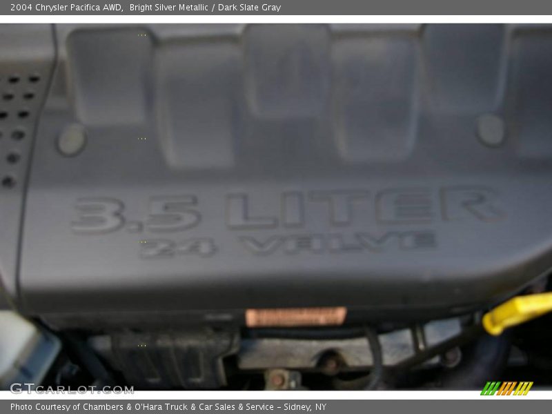 Bright Silver Metallic / Dark Slate Gray 2004 Chrysler Pacifica AWD