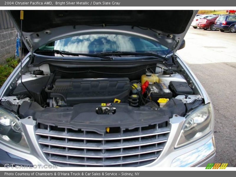 Bright Silver Metallic / Dark Slate Gray 2004 Chrysler Pacifica AWD