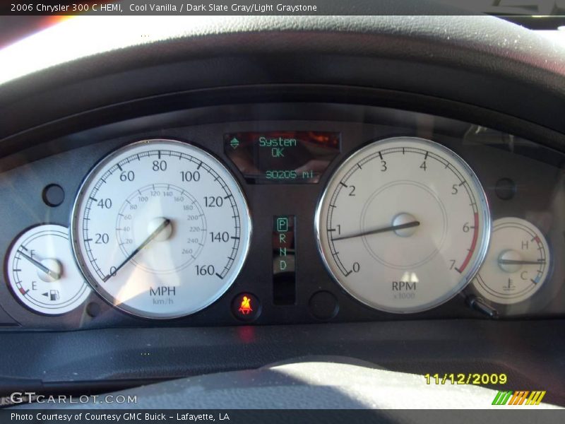 Cool Vanilla / Dark Slate Gray/Light Graystone 2006 Chrysler 300 C HEMI