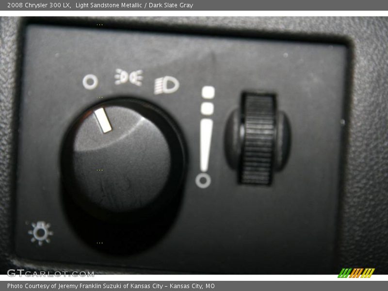 Light Sandstone Metallic / Dark Slate Gray 2008 Chrysler 300 LX