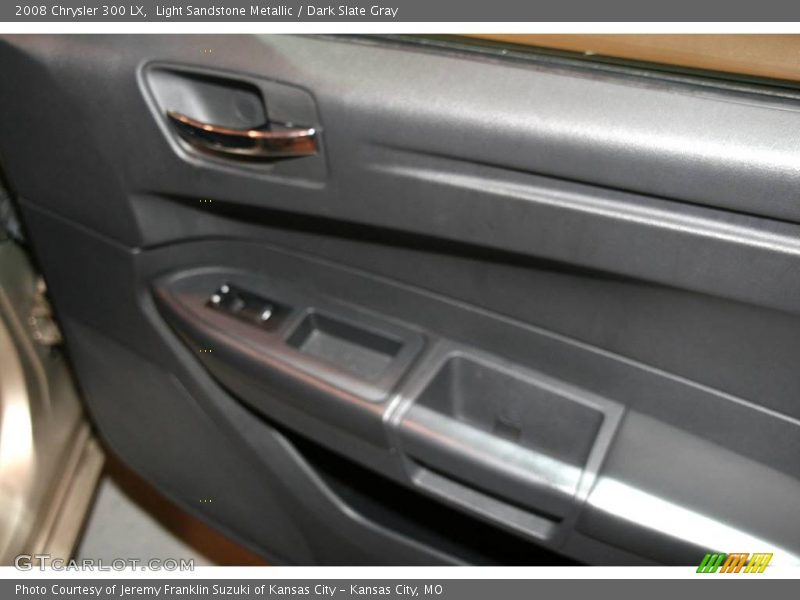 Light Sandstone Metallic / Dark Slate Gray 2008 Chrysler 300 LX