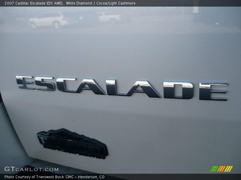White Diamond / Cocoa/Light Cashmere 2007 Cadillac Escalade ESV AWD