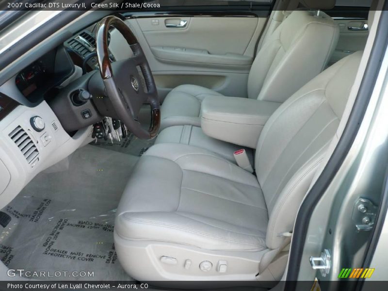 Green Silk / Shale/Cocoa 2007 Cadillac DTS Luxury II