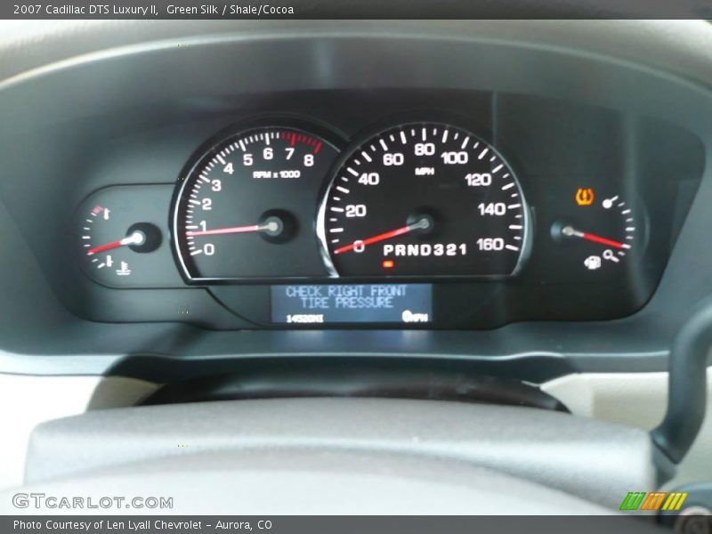 Green Silk / Shale/Cocoa 2007 Cadillac DTS Luxury II