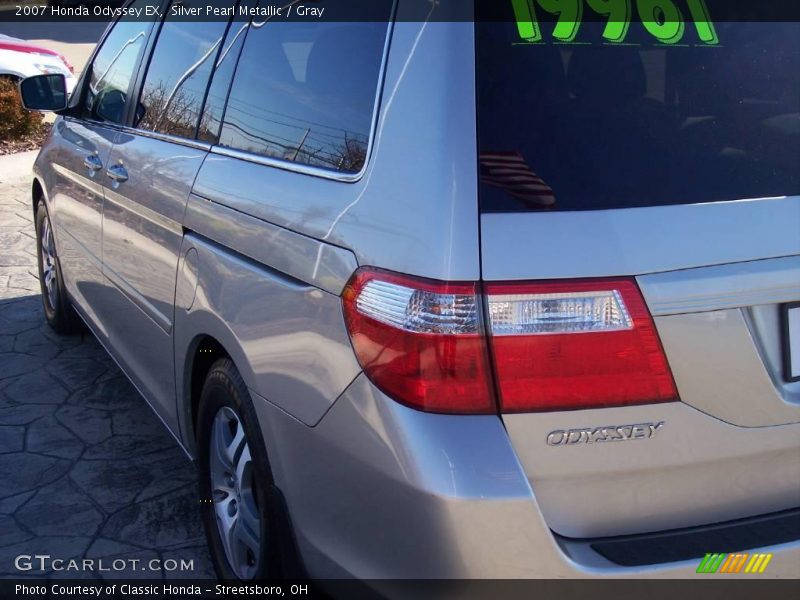 Silver Pearl Metallic / Gray 2007 Honda Odyssey EX