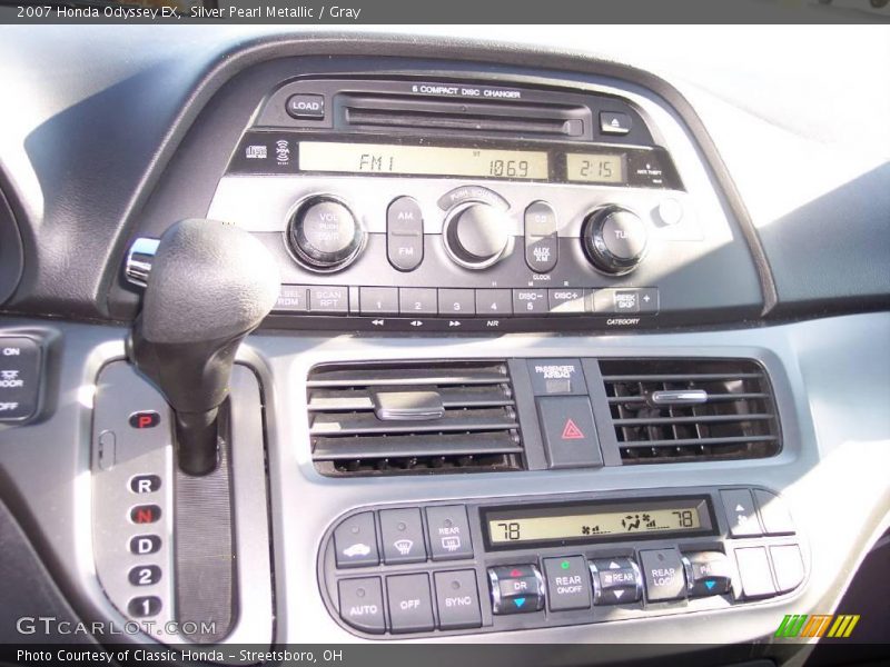 Silver Pearl Metallic / Gray 2007 Honda Odyssey EX
