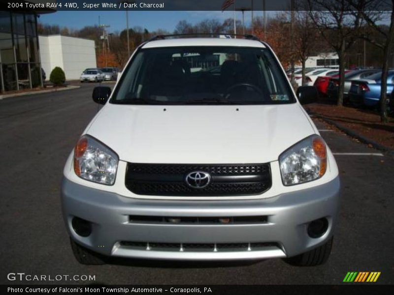 Super White / Dark Charcoal 2004 Toyota RAV4 4WD