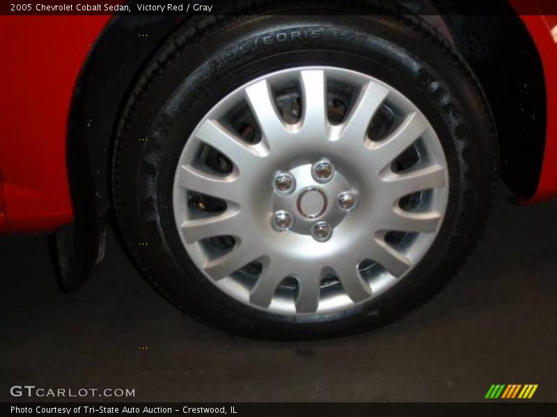 Victory Red / Gray 2005 Chevrolet Cobalt Sedan