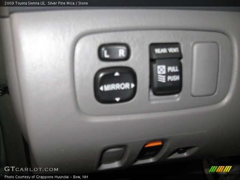 Silver Pine Mica / Stone 2009 Toyota Sienna LE