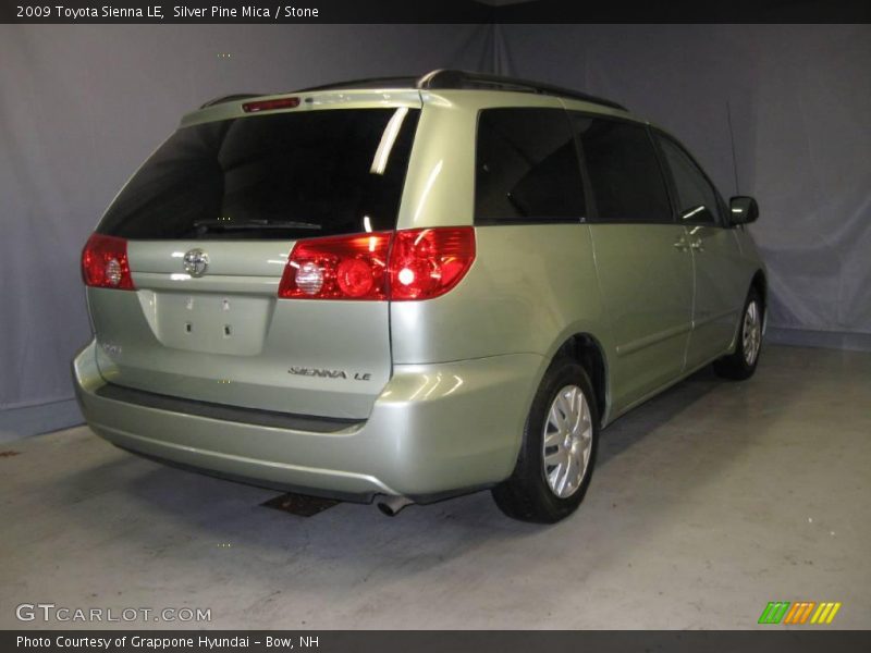 Silver Pine Mica / Stone 2009 Toyota Sienna LE