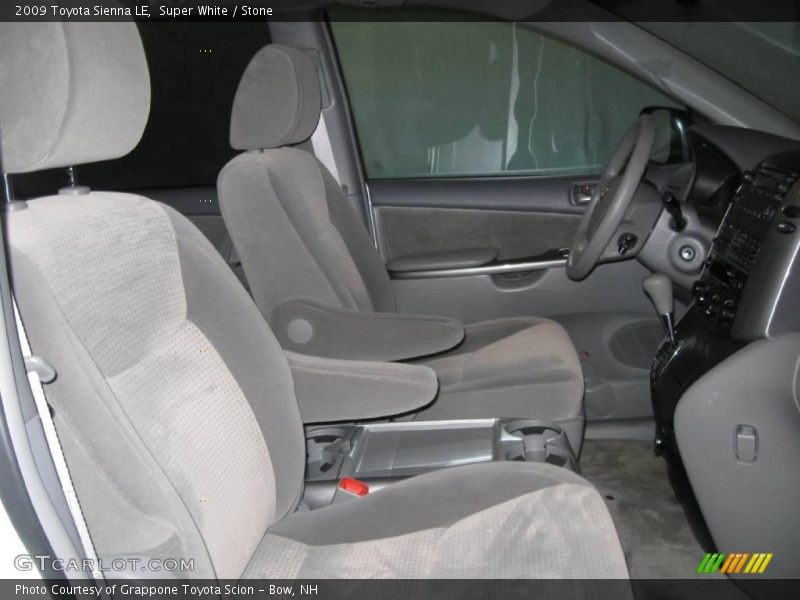 Super White / Stone 2009 Toyota Sienna LE