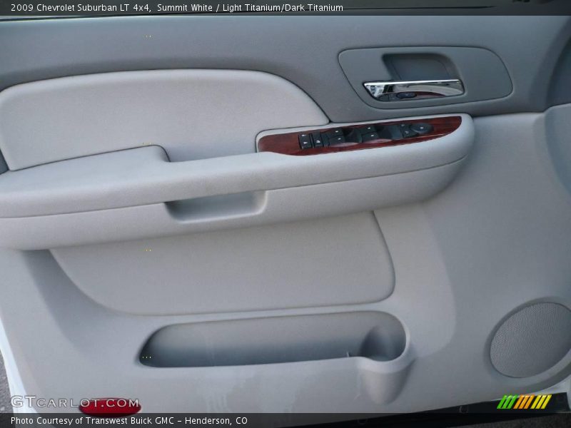 Summit White / Light Titanium/Dark Titanium 2009 Chevrolet Suburban LT 4x4