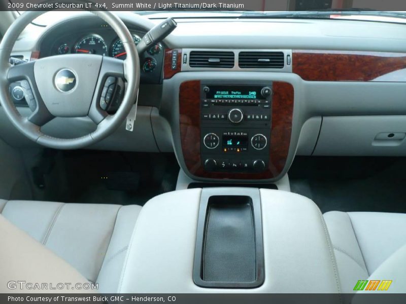 Summit White / Light Titanium/Dark Titanium 2009 Chevrolet Suburban LT 4x4