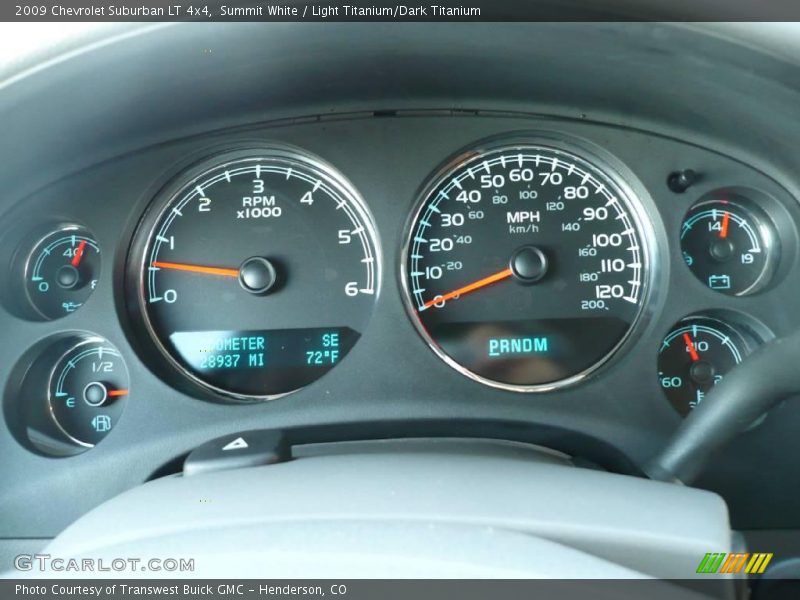Summit White / Light Titanium/Dark Titanium 2009 Chevrolet Suburban LT 4x4