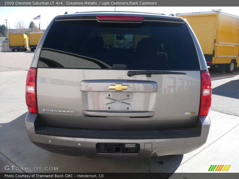Greystone Metallic / Light Cashmere/Dark Cashmere 2009 Chevrolet Suburban LT 4x4