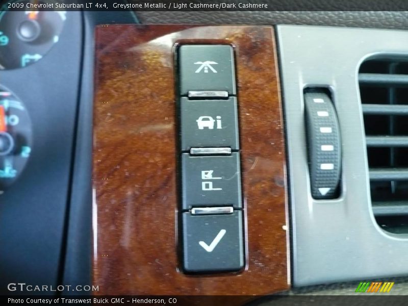 Greystone Metallic / Light Cashmere/Dark Cashmere 2009 Chevrolet Suburban LT 4x4