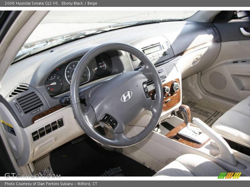 Ebony Black / Beige 2006 Hyundai Sonata GLS V6