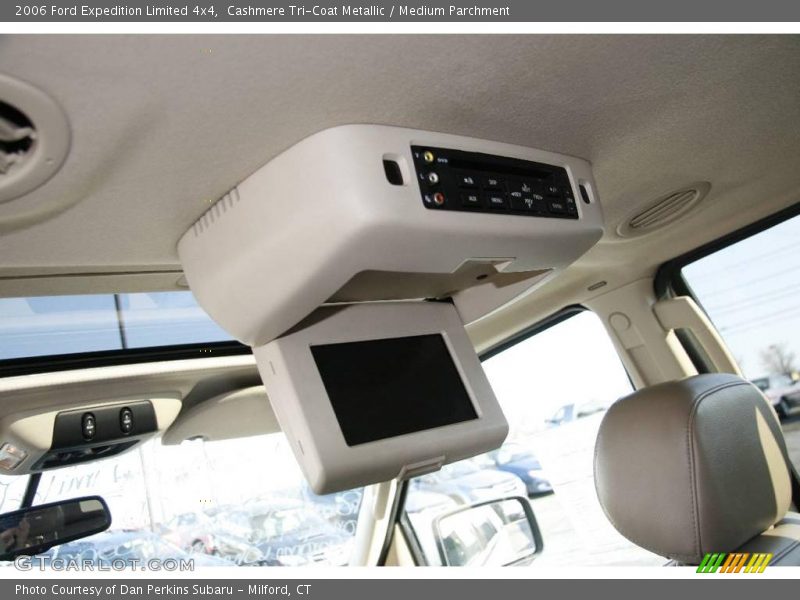 Cashmere Tri-Coat Metallic / Medium Parchment 2006 Ford Expedition Limited 4x4