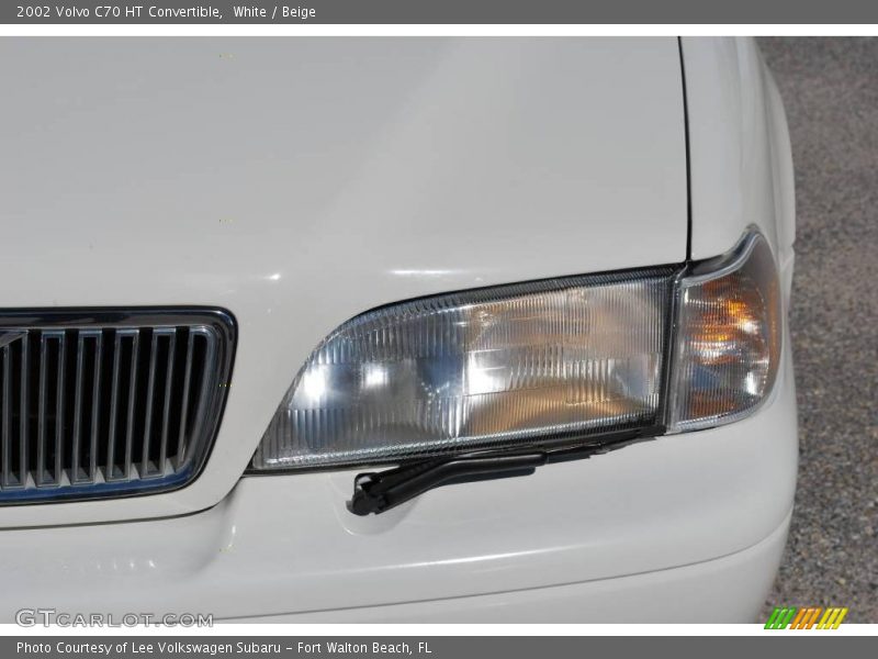 White / Beige 2002 Volvo C70 HT Convertible