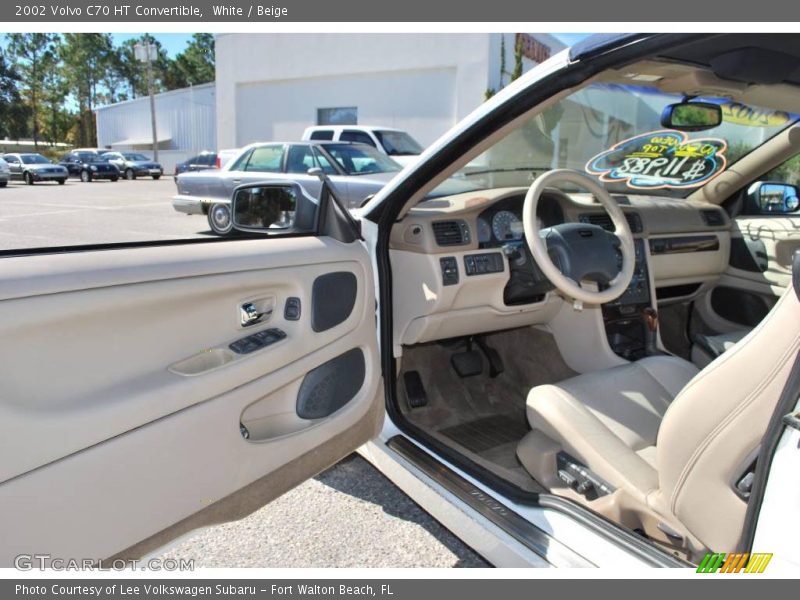 White / Beige 2002 Volvo C70 HT Convertible