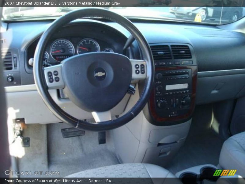 Silverstone Metallic / Medium Gray 2007 Chevrolet Uplander LT