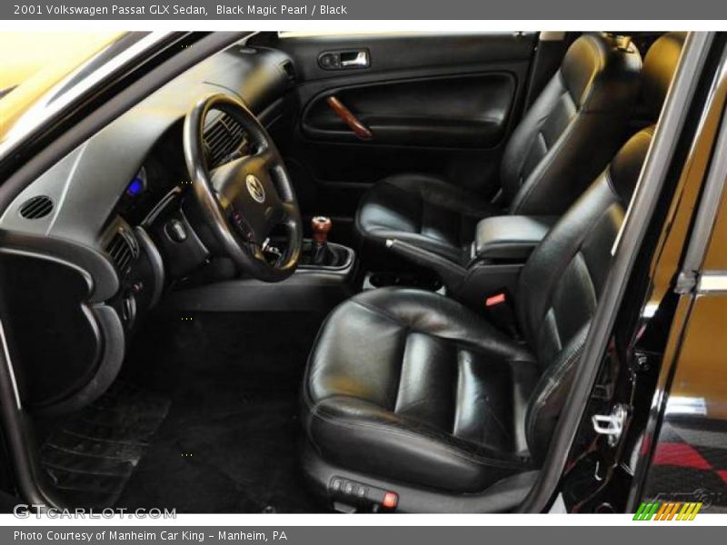 Black Magic Pearl / Black 2001 Volkswagen Passat GLX Sedan