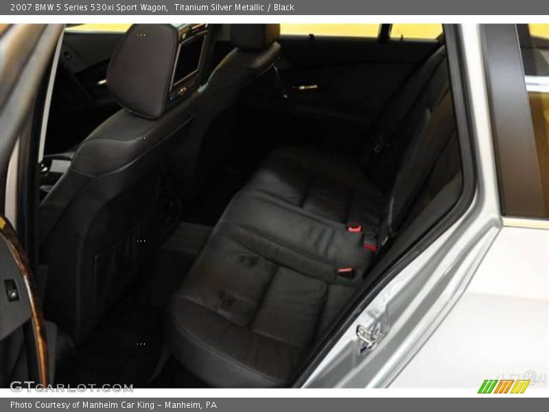 Titanium Silver Metallic / Black 2007 BMW 5 Series 530xi Sport Wagon