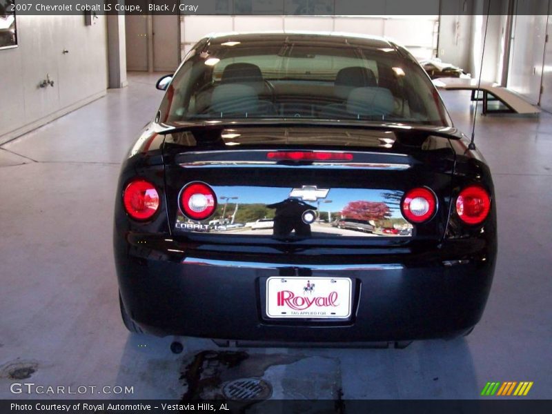Black / Gray 2007 Chevrolet Cobalt LS Coupe