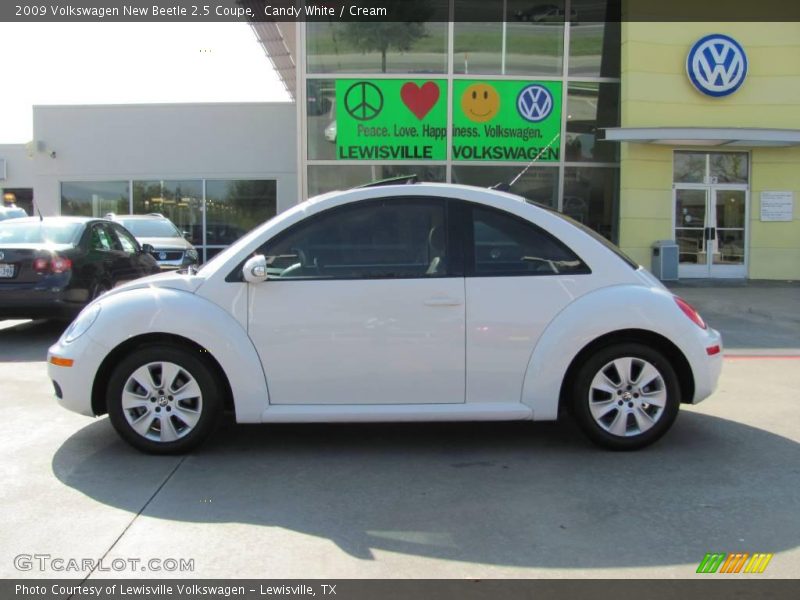 Candy White / Cream 2009 Volkswagen New Beetle 2.5 Coupe