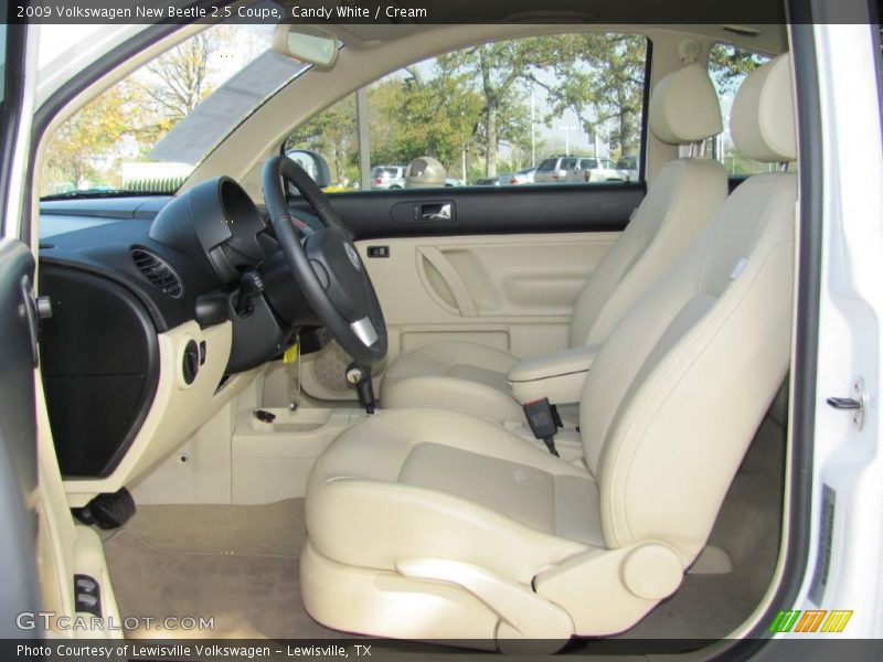 Candy White / Cream 2009 Volkswagen New Beetle 2.5 Coupe