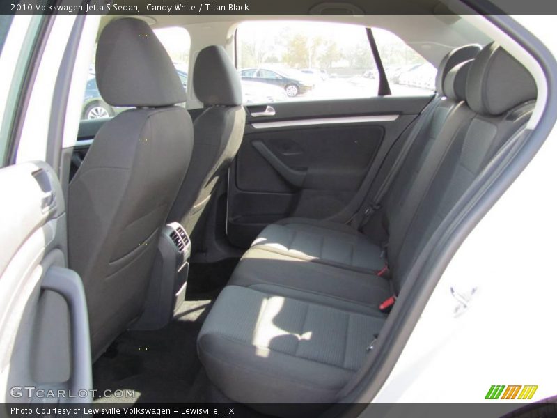 Candy White / Titan Black 2010 Volkswagen Jetta S Sedan