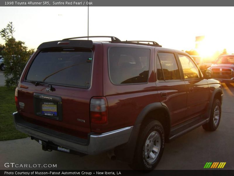 Sunfire Red Pearl / Oak 1998 Toyota 4Runner SR5