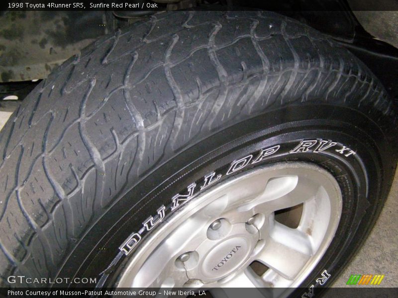 Sunfire Red Pearl / Oak 1998 Toyota 4Runner SR5