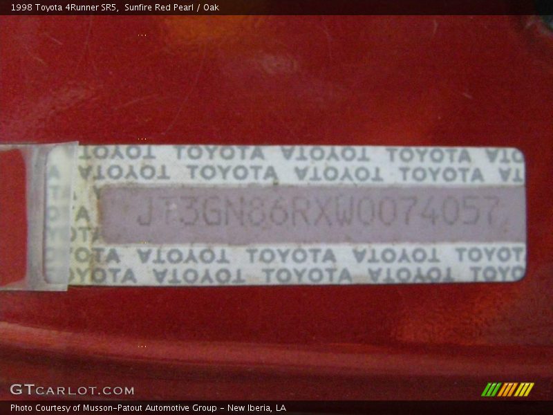 Sunfire Red Pearl / Oak 1998 Toyota 4Runner SR5
