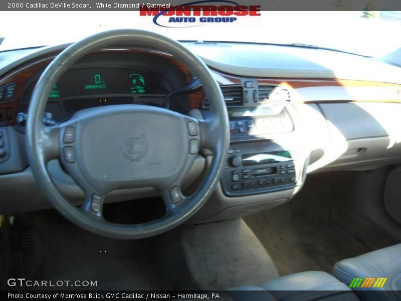 White Diamond / Oatmeal 2000 Cadillac DeVille Sedan