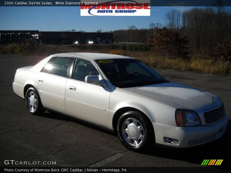 White Diamond / Oatmeal 2000 Cadillac DeVille Sedan