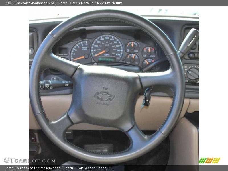 Forest Green Metallic / Medium Neutral 2002 Chevrolet Avalanche Z66