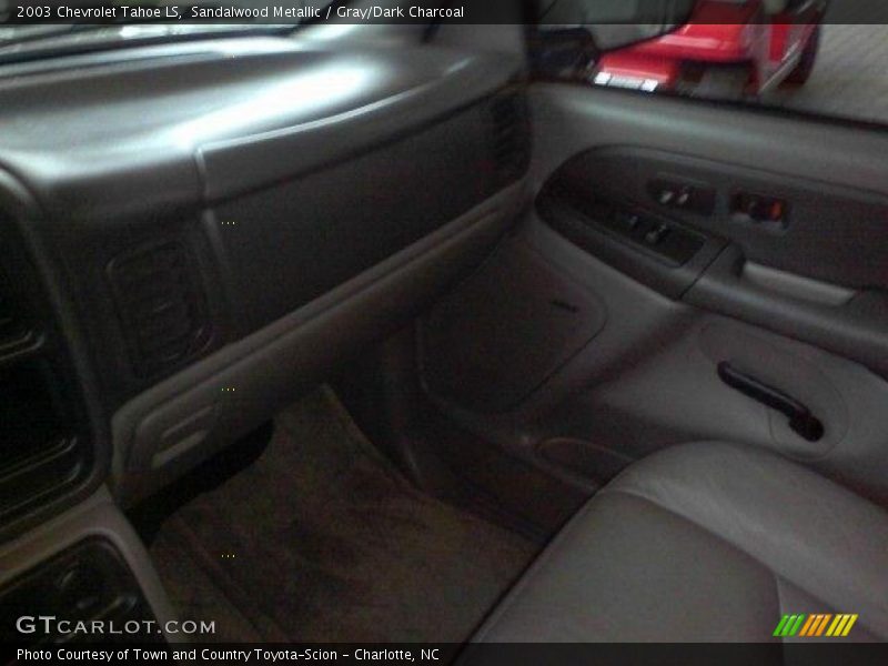 Sandalwood Metallic / Gray/Dark Charcoal 2003 Chevrolet Tahoe LS