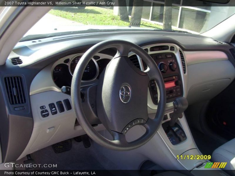 Millenium Silver Metallic / Ash Gray 2007 Toyota Highlander V6