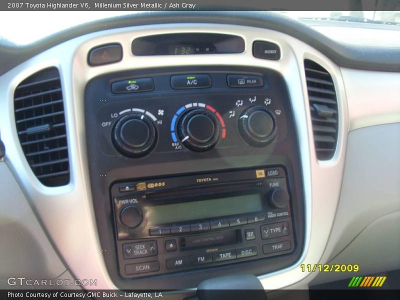 Millenium Silver Metallic / Ash Gray 2007 Toyota Highlander V6
