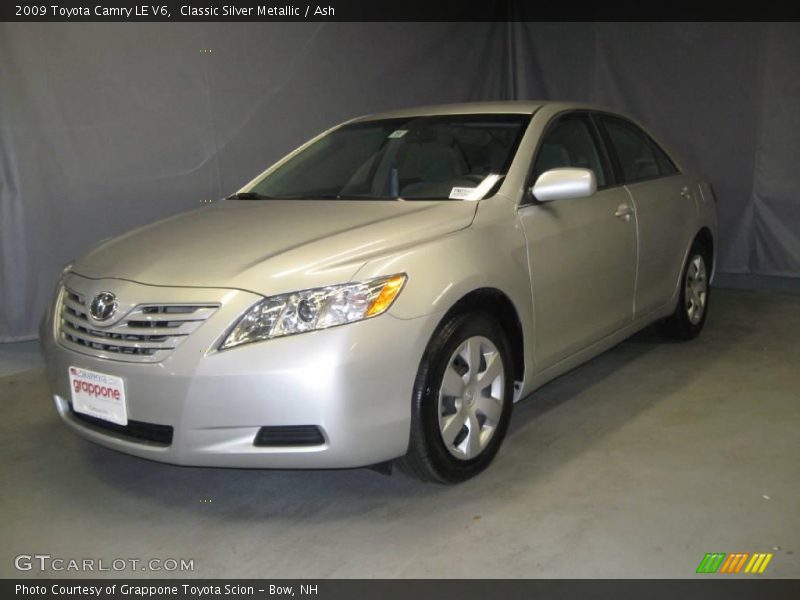 Classic Silver Metallic / Ash 2009 Toyota Camry LE V6